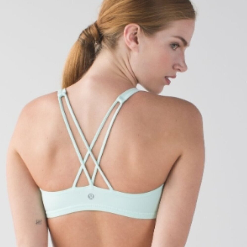 Lululemon Women's Size 10 Mint Green Free To Be Luxtreme Bra